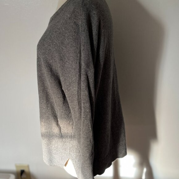 Madewell gray tie cuff pullover sweater, size medium - Picture 2 of 6